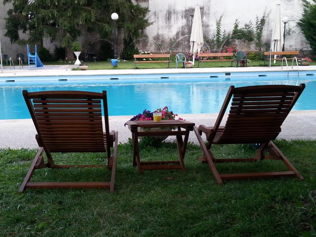 Hotel Segle XX Tremp Esterno foto
