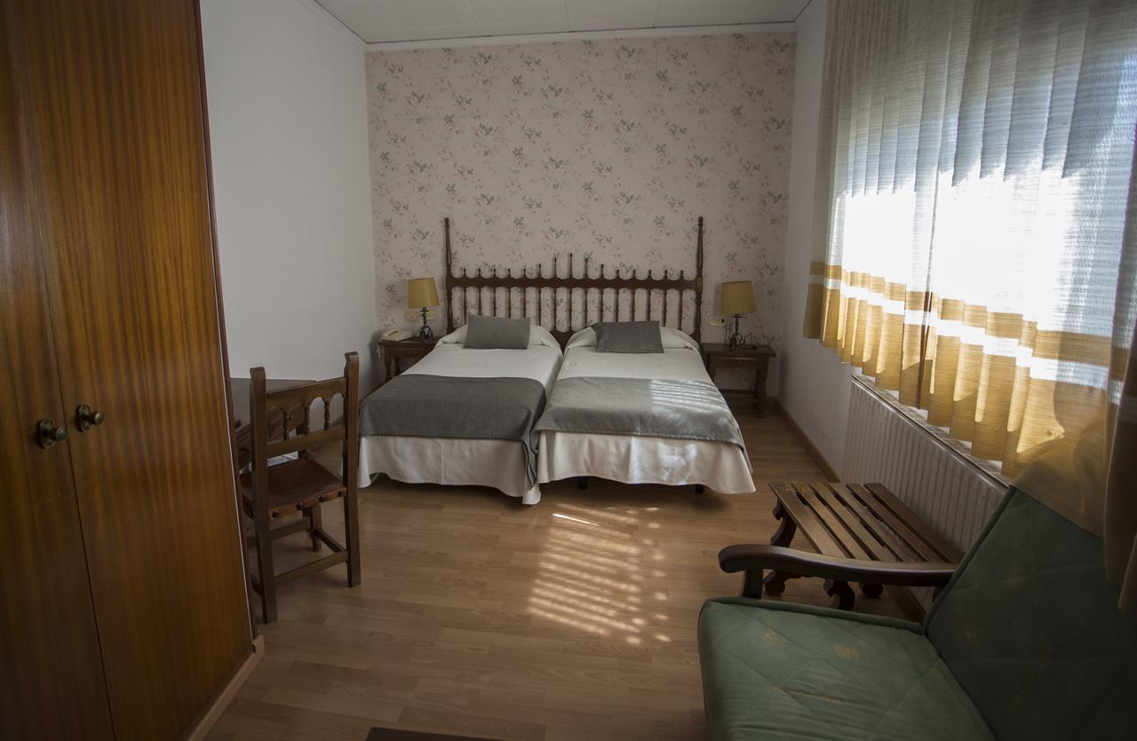 Hotel Segle XX Tremp Esterno foto